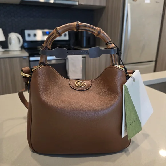 Gucci Diana small shoulder bag (With receipt) - Picture 7 of 16